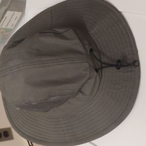 Swiss Tech Accessories | Nwot Swiss Tech Performance Gear Hat MN. Szm | Color: Black/Gray | Size: Med | Cfireball44's Closet